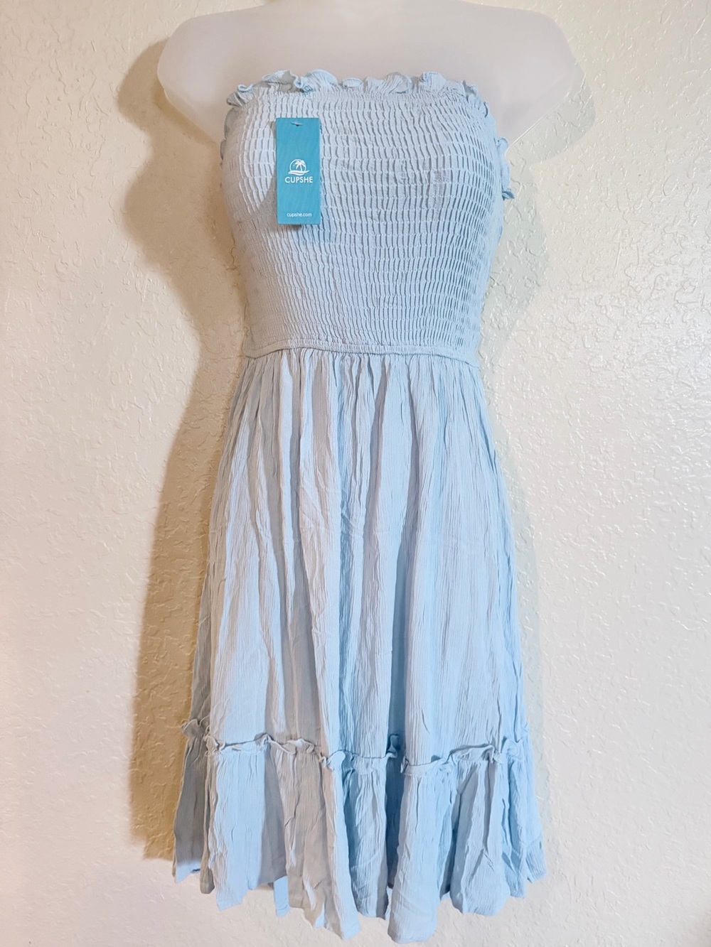 Cupshe Smocked Bodice Ruffled Mini Dress Strapless Tube Sundress Blue NWT